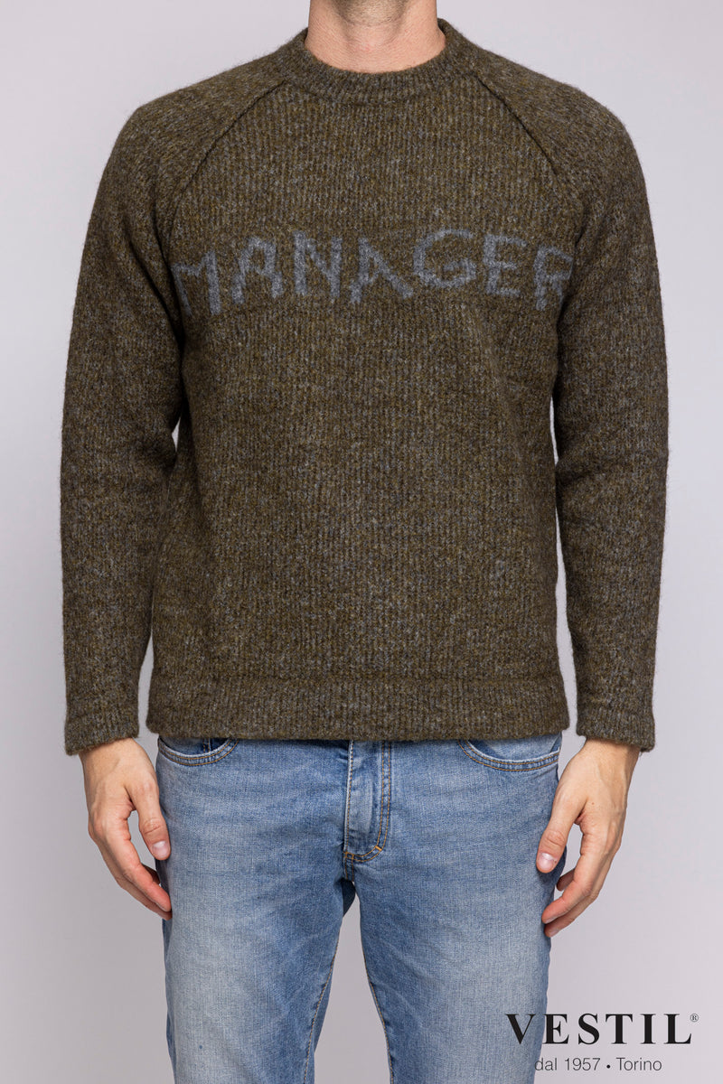 RAKKI cut raglan sleeve sweatshirt with embossed yak stitch lettering