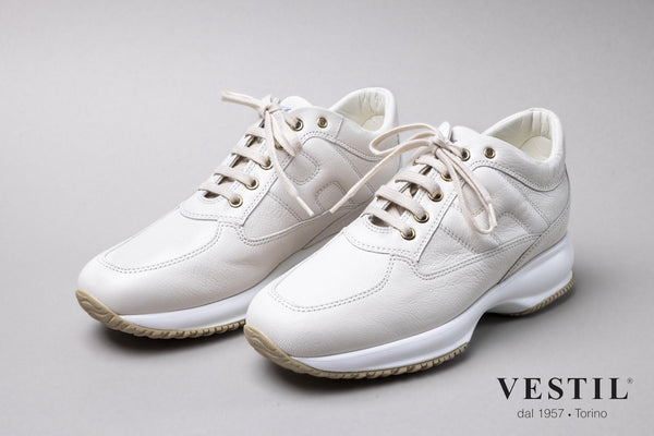 Hogan, sports shoe, butter, woman