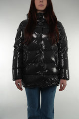 Corto cappuccio staccabile chiusura bottoni trapuntato PI002101 122209487 Herno 