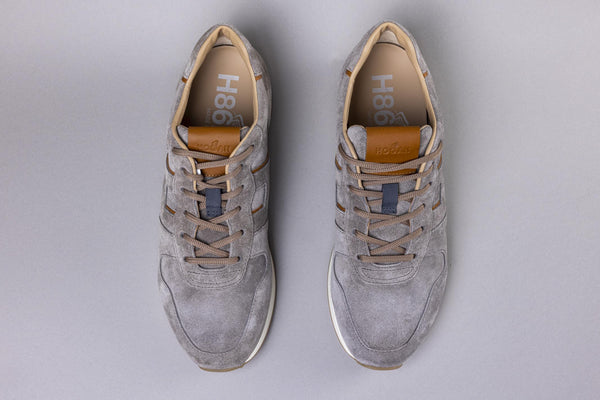 HOGAN, sports shoe, toupe, man