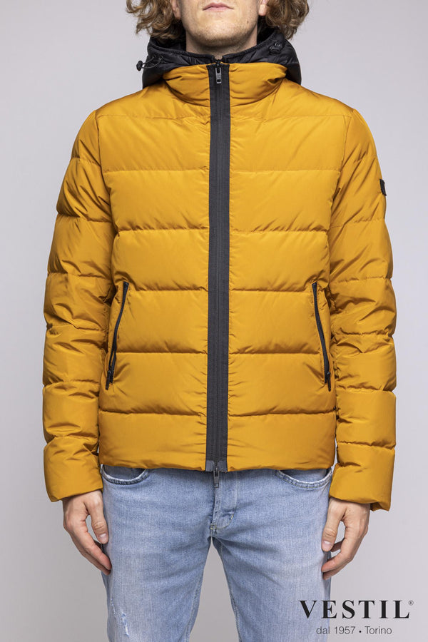 short - zip - contrast hood - 2 front