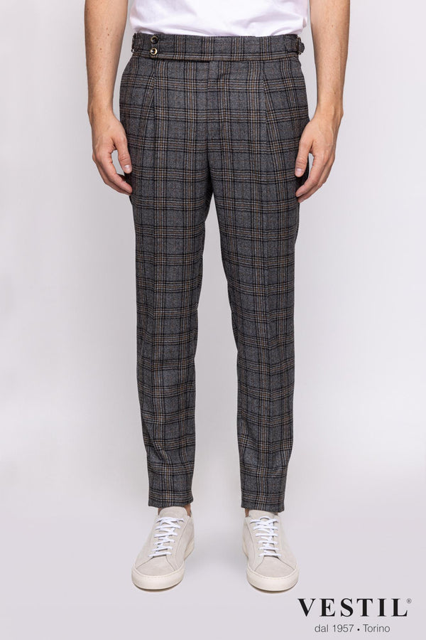PT01  Pantalone Uomo