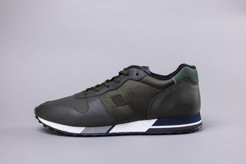 HOGAN, sports shoe, military, man