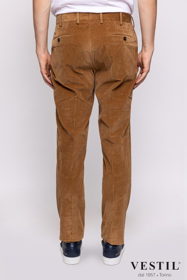 PT01  Pantalone Uomo