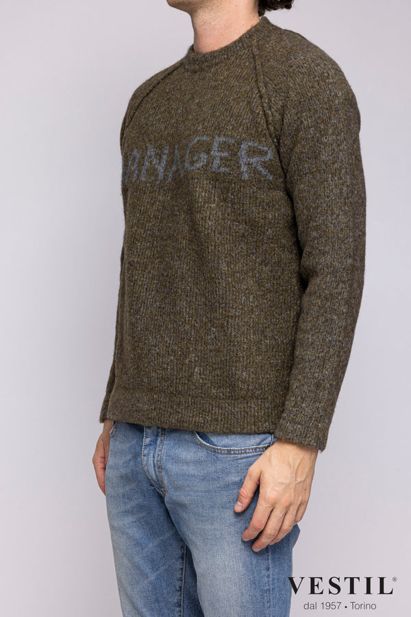 RAKKI cut raglan sleeve sweatshirt with embossed yak stitch lettering